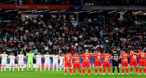 لأول مرة بآسيا 2023.. دقيقة حداد على ضحايا غزة قبل مباراة إيران وفلسطين (فيديو)